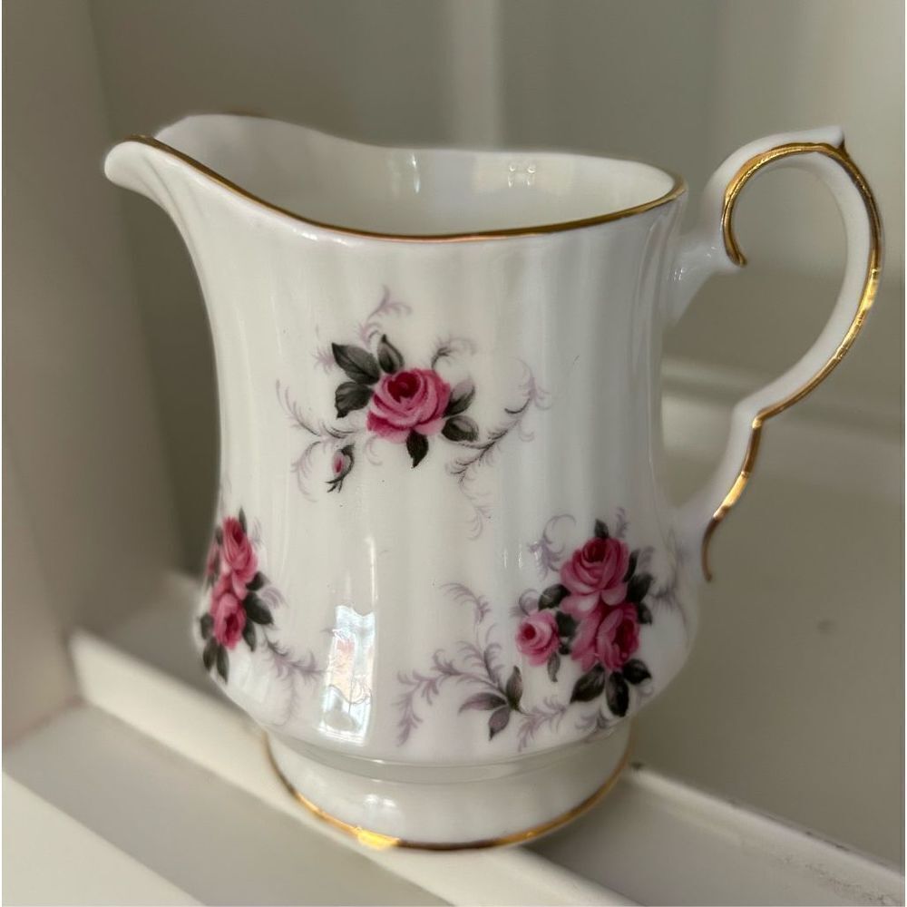 Sweet Rose Bone China Pitcher/Creamer - Picture 2 of 6